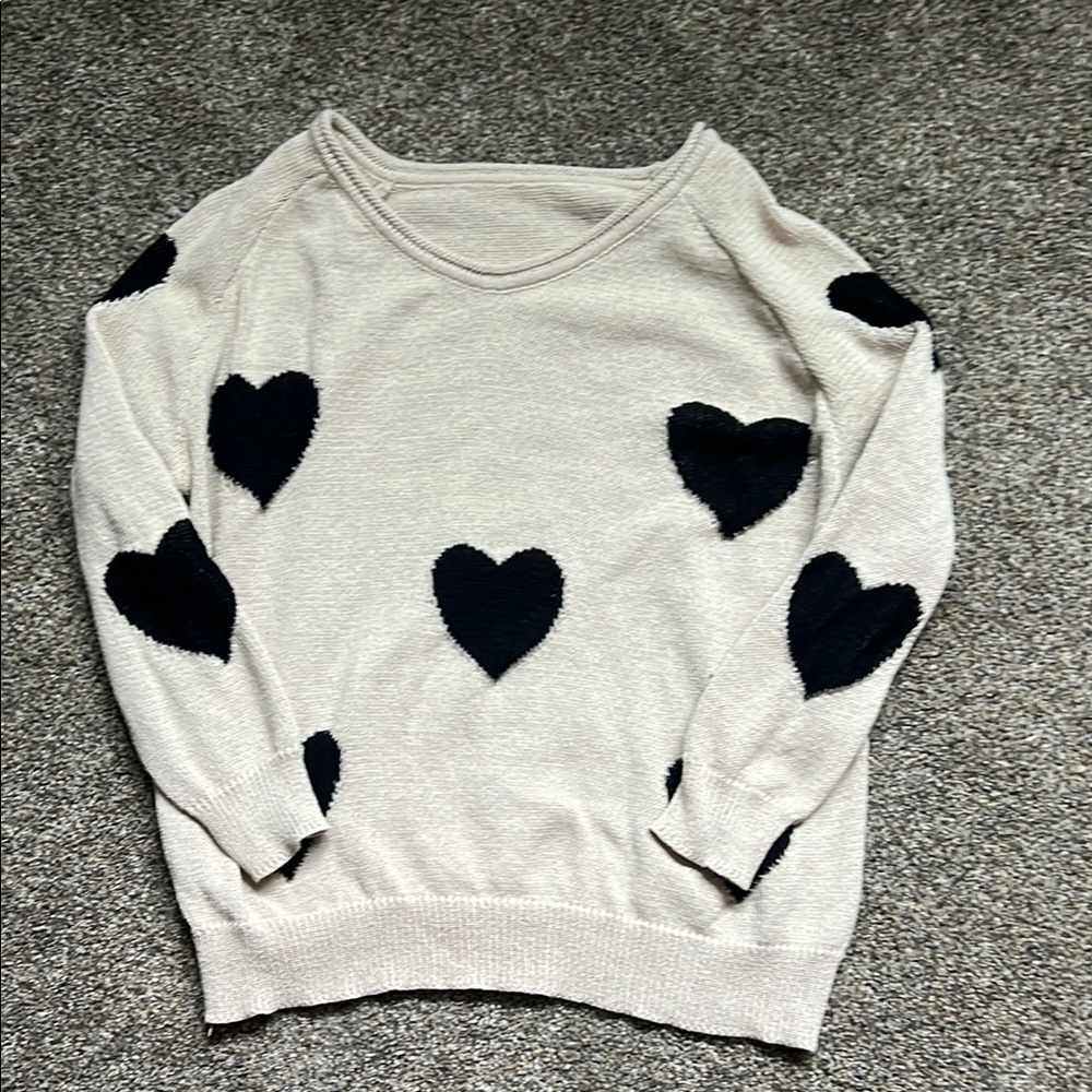 Heart Patterned Beige and Black Sweater
